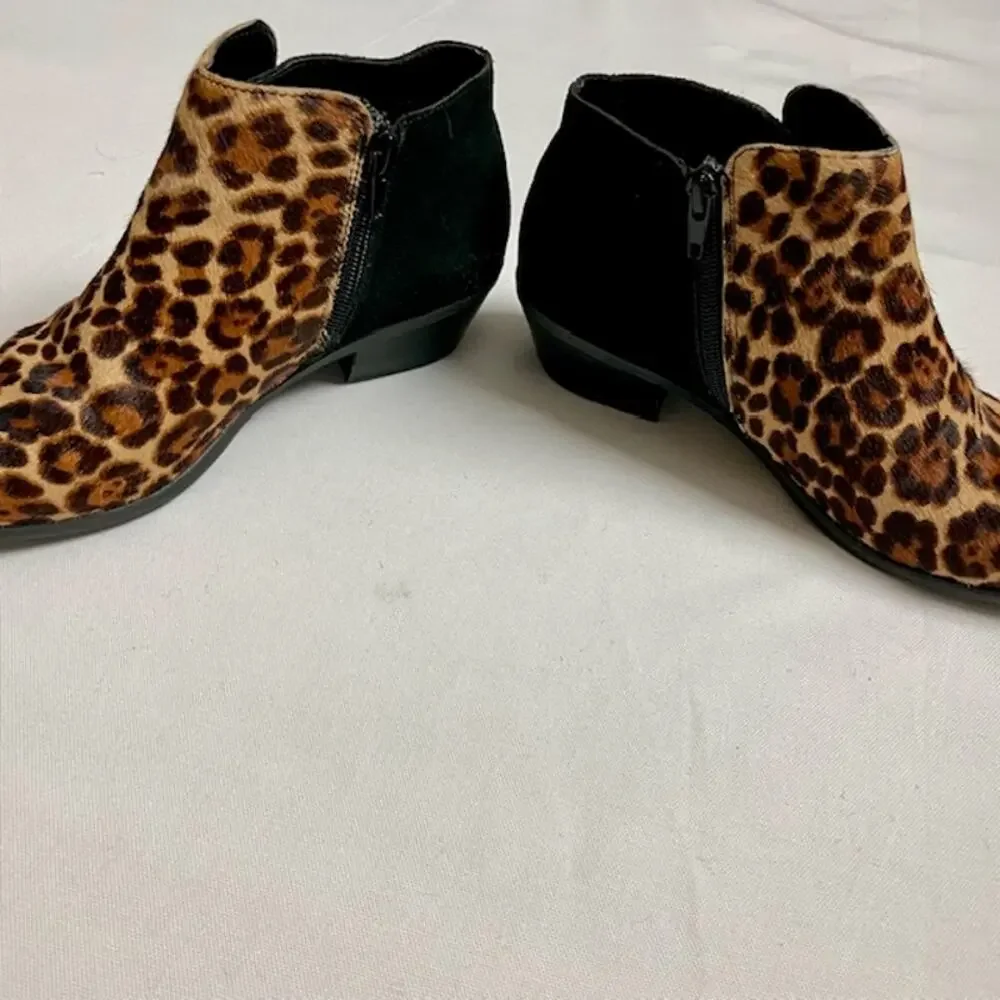 G.H. Bass Leopard Calf Hair Ankle Booties Zip Low Heel Womens 6.5M Street Chic